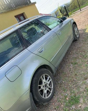Audi A4 cena 8500 przebieg: 433700, rok produkcji 2004 z Radymno małe 211